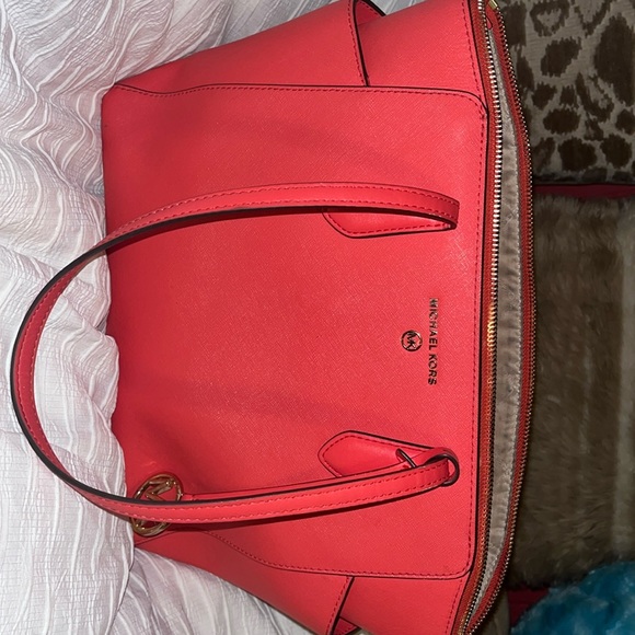 MICHAEL Michael Kors Handbags - Michael Kors Tote